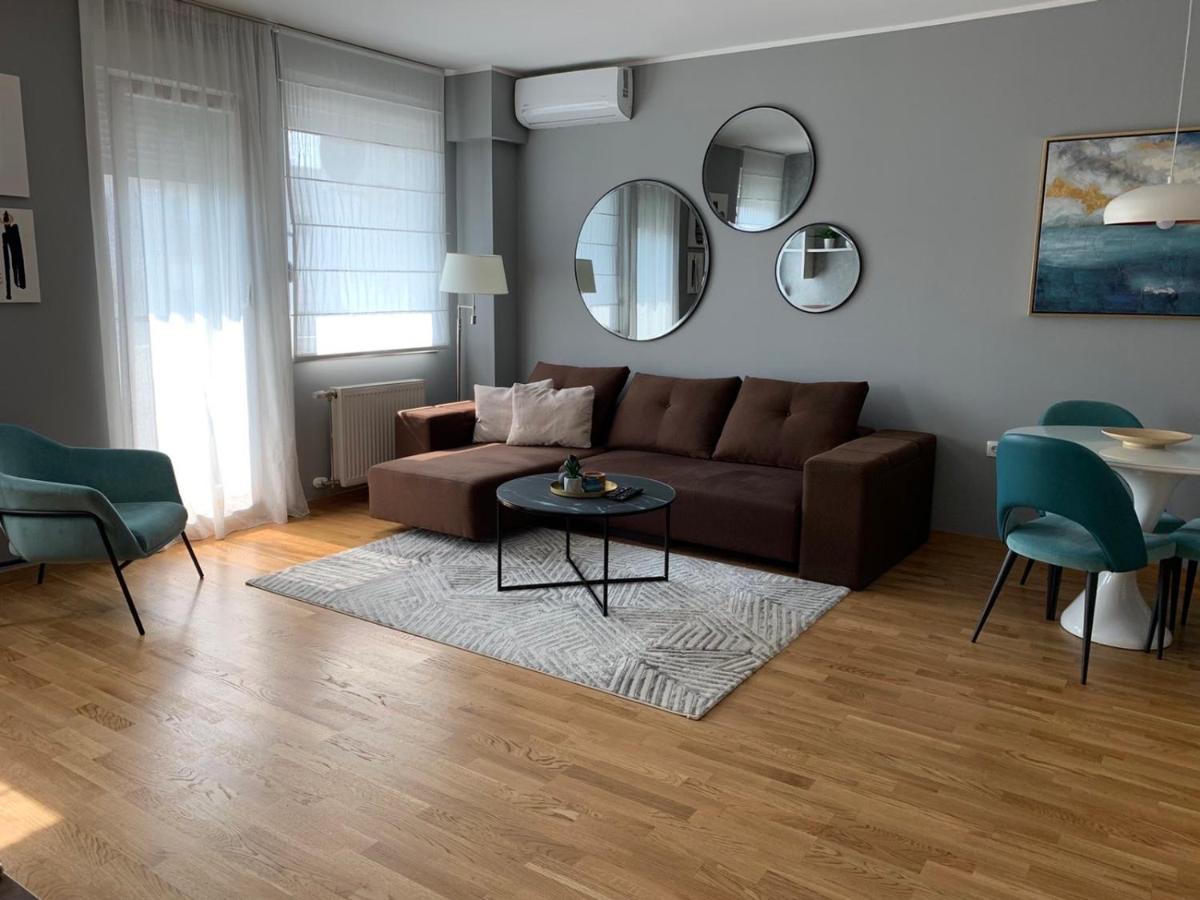 Gemini Apartment 3 - Modern Apartment With City View Novi Sad Exterior photo